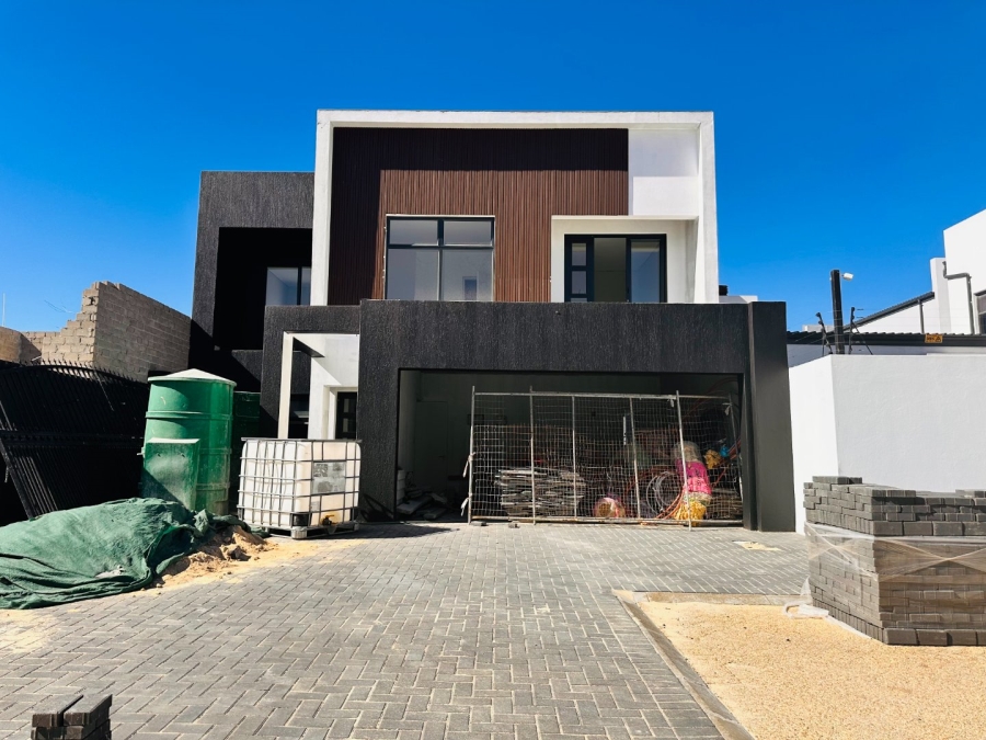 3 Bedroom Property for Sale in Sandown Western Cape